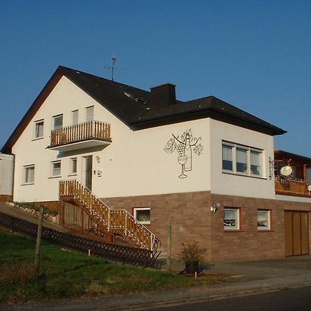 Pension Kroth An Der Mosel Briedel Dış mekan fotoğraf